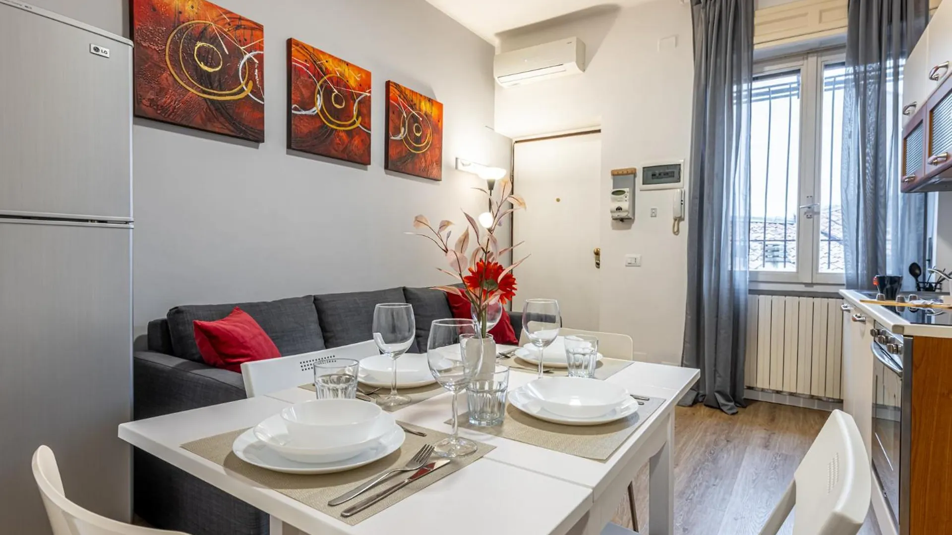 Modern New House - Duomo In 10 Min - Netflix & Wi-Fi Διαμέρισμα Μιλάνο