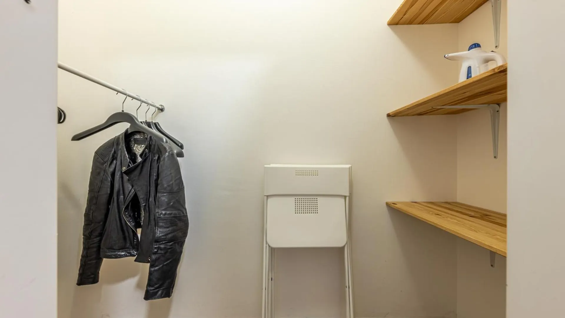 Modern New House - Duomo In 10 Min - Netflix & Wi-Fi Διαμέρισμα Μιλάνο 0*,