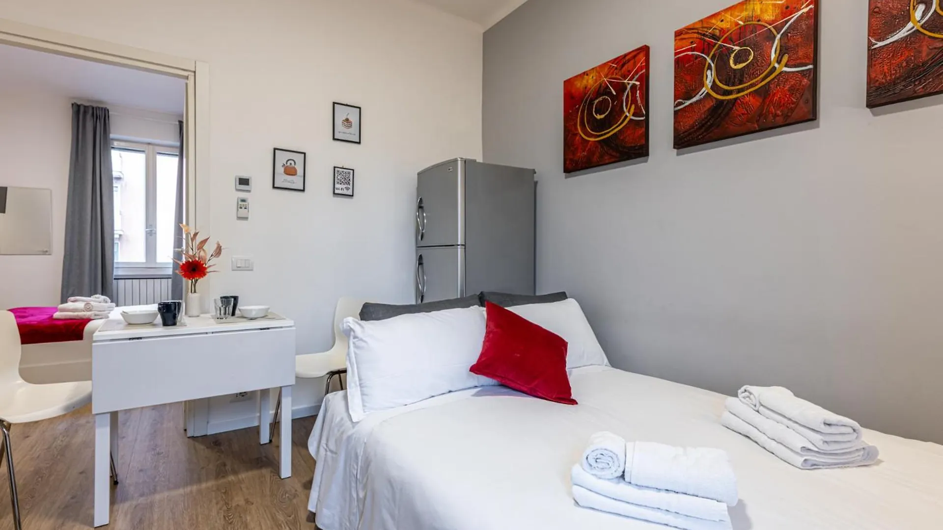 Appartamento Modern New House - Duomo In 10 Min - Netflix & Wi-Fi Milano